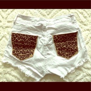 Sexy cheetah shorts